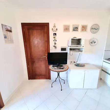 Panoramic 6 Beds In Marinella With Veranda Sea View Apartment Golfo Aranci
