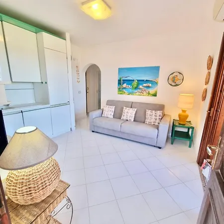 Panoramic 6 Beds In Marinella With Veranda Sea View Appartement Golfo Aranci