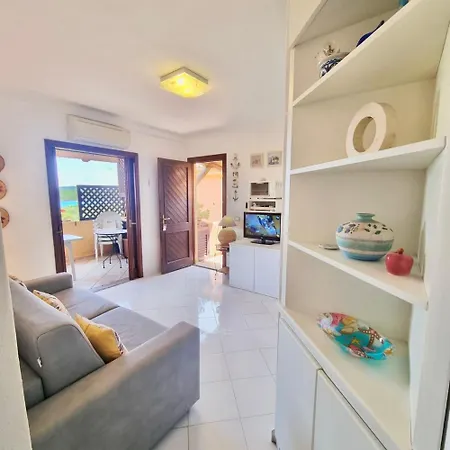 Panoramic 6 Beds In Marinella With Veranda Sea View Appartement *